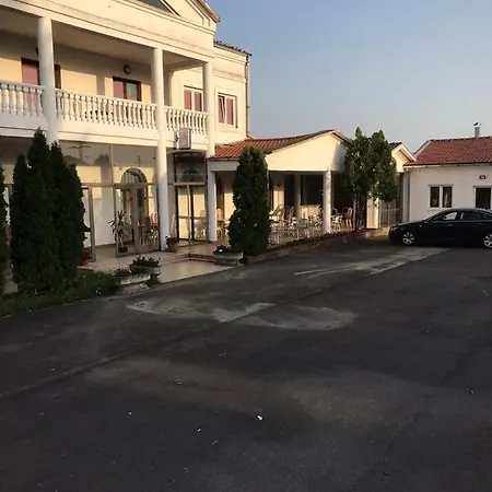 Bed & Breakfast Motel Palata *