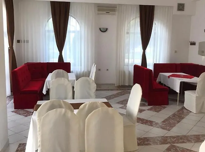 Motel Palata Nocleg ze śniadaniem *